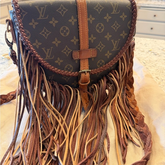 Louis Vuitton Monogram Brown Crossbody with Fringe - Picture 6 of 10